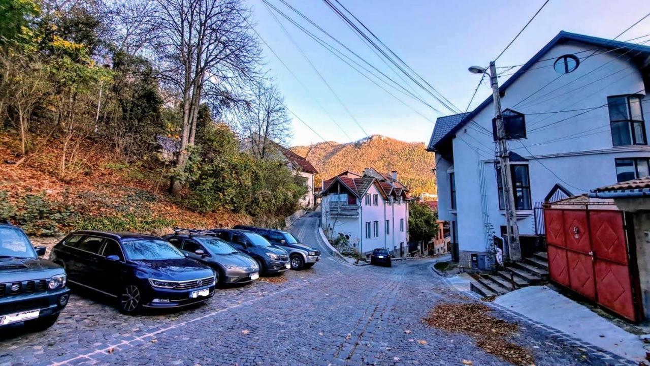 Cosy Studio In The Heart Of Brasov Bagian luar foto